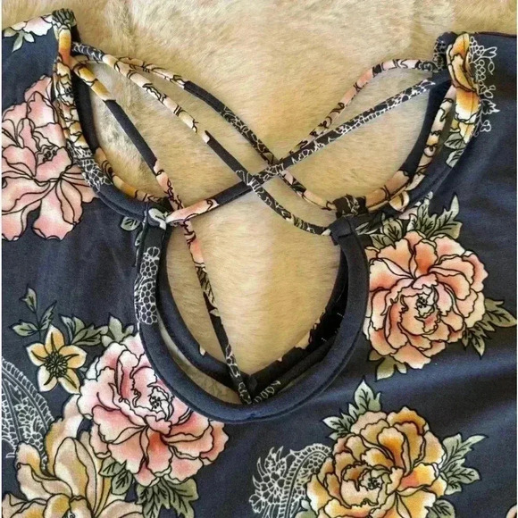 Forever 21 Women's Navy Blue and floral Dress size small - Picture 6 of 10